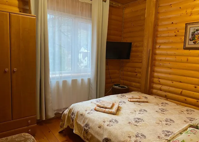 Готель Karpatska Mria Яремче